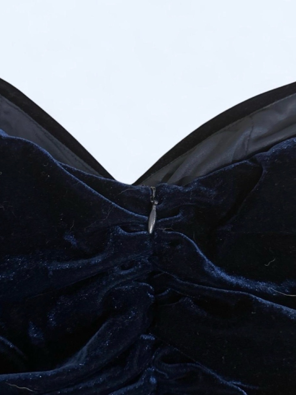 Blue Velvet - Picture 5 of 5